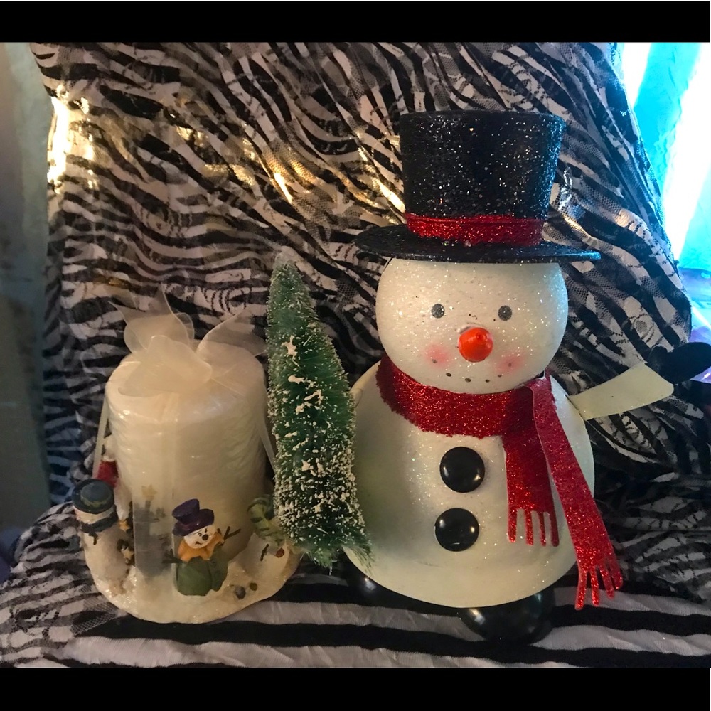Snowman Candle and Metal Decoration Duo